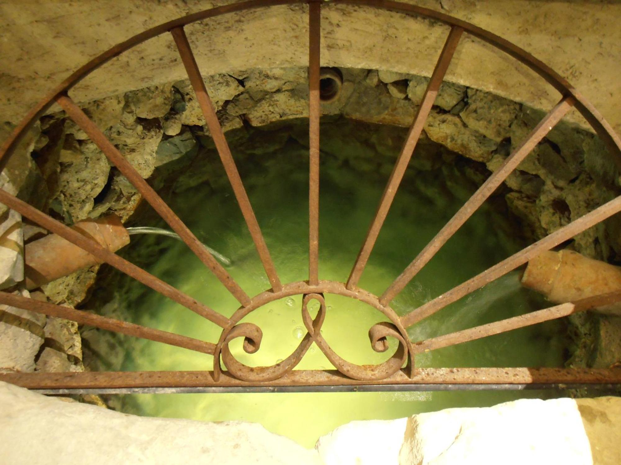 Il Castello Bed & Breakfast เปตราเลีย ซอตตานา ภายนอก รูปภาพ